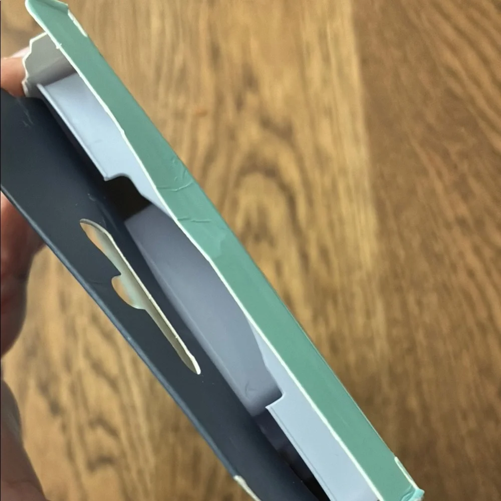 Go To NWT Tempered Glass Screen Protector for iPhone 16e/14 Pro/14/13 Pro/13